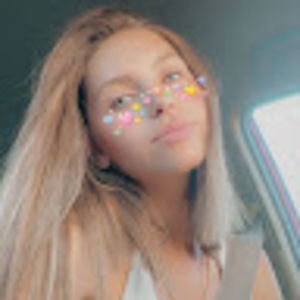 Meet your Posher, Isabella